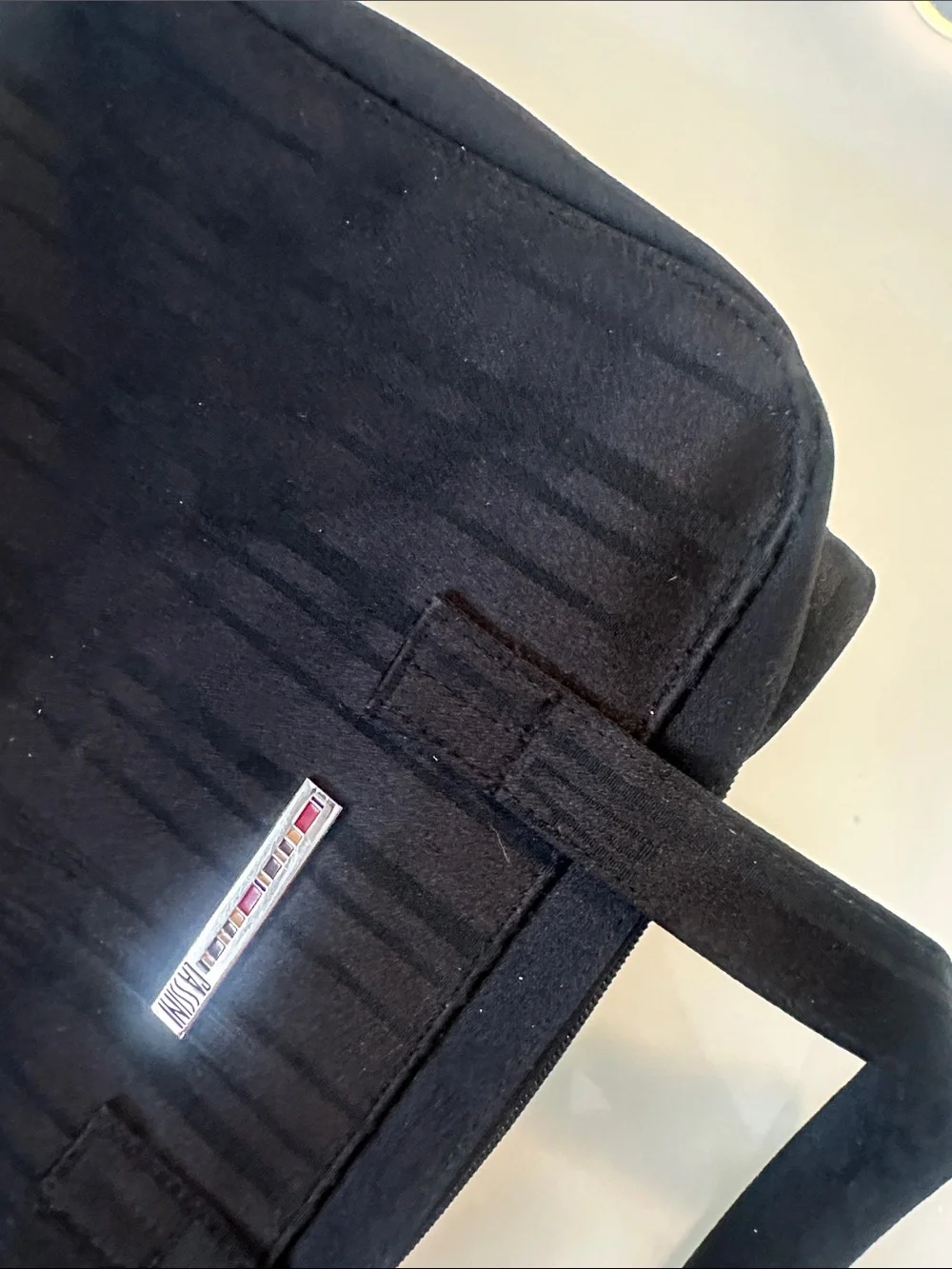 Black Men’s Briefcase-Style Travel Bag